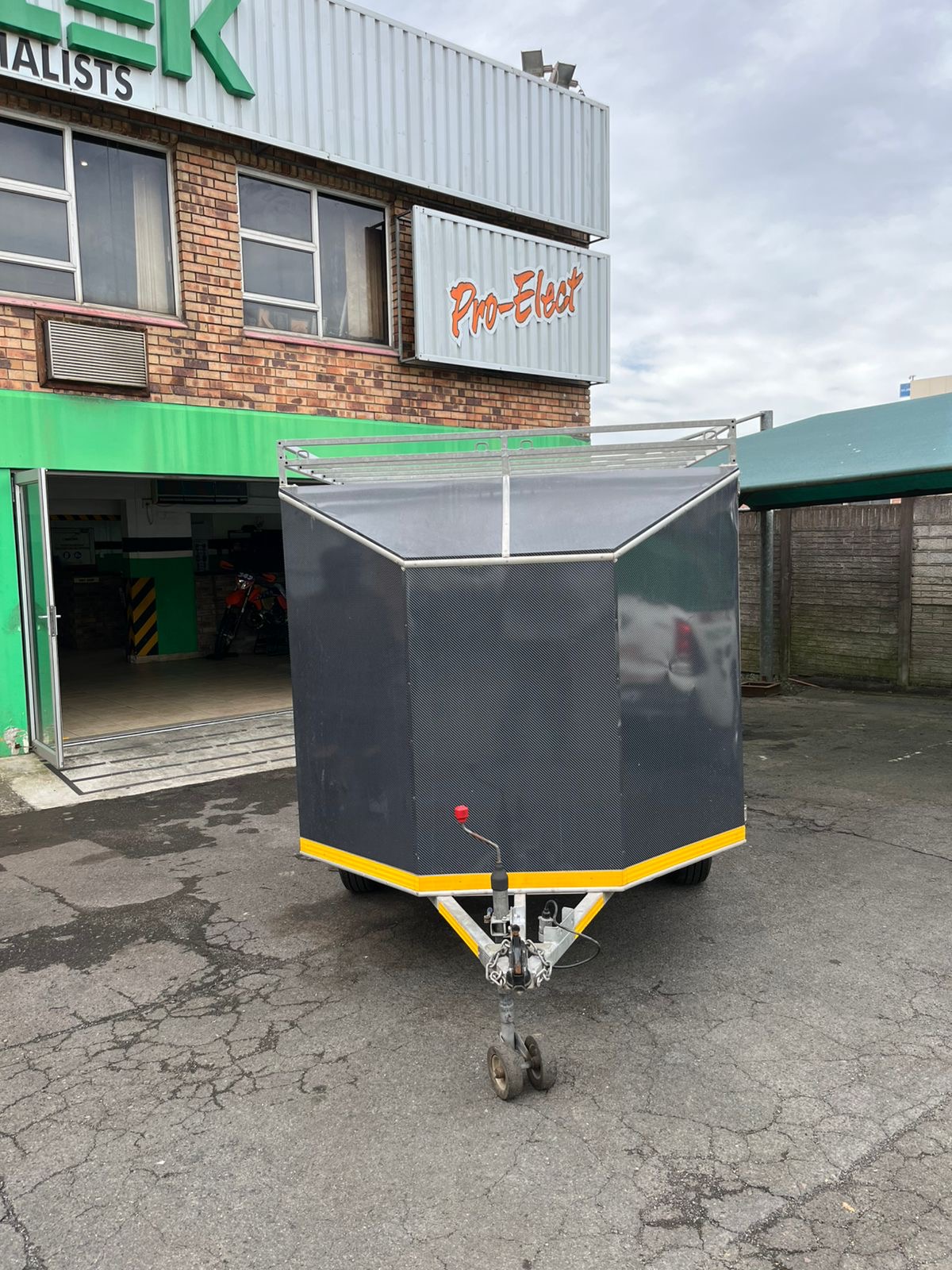 For Sale - X-Rad Trailer- 3 offroad bike- covered | Wild Dog Adventure ...