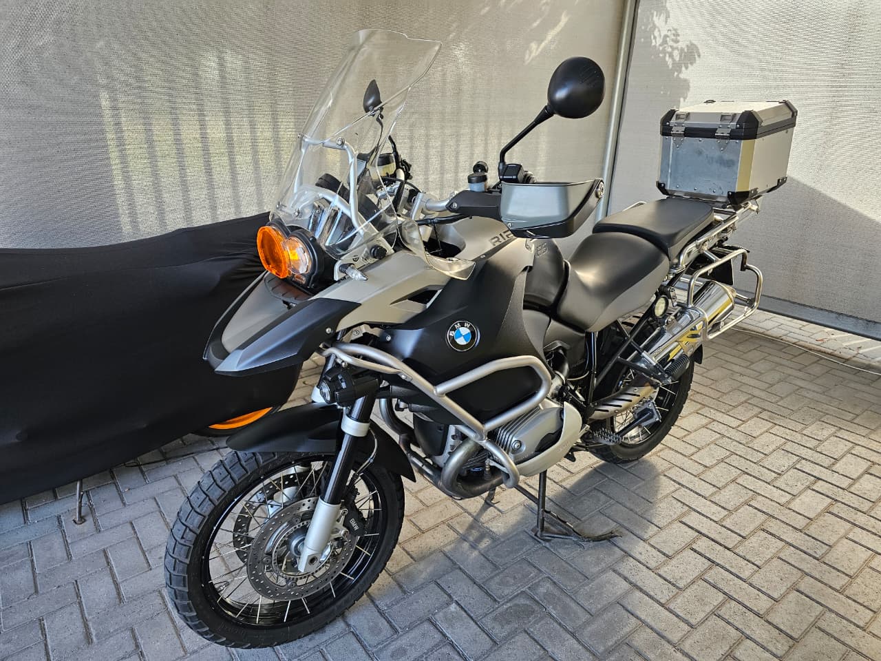 Sold - Aircooled 1200 GSA (2009) full house for sale (Plattekloof ...